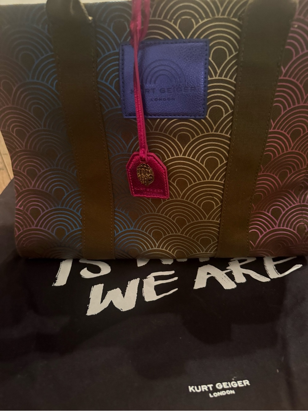 Kurt Geiger Multicolor Wave-Pattern Tote with Pink Tag